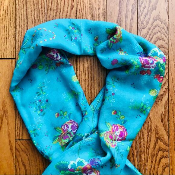 Anthropologie Moksha Wool Floral Paisley Rectangular Turquoise Scarf - Picture 3 of 8